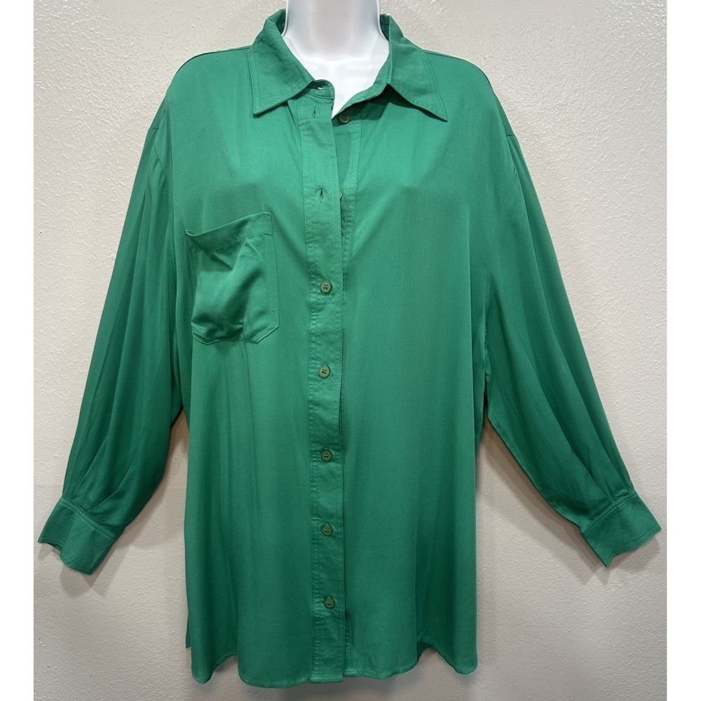 Merci Shirt Blouse Women's Size Medium Green Over Size Button Up Long Sleeve NWT